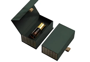 Cover-Box-with-Ribbon